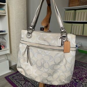 Large COACH bright tote